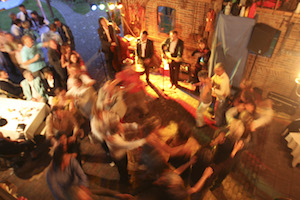 live muziek akoestische bruiloftband dansen